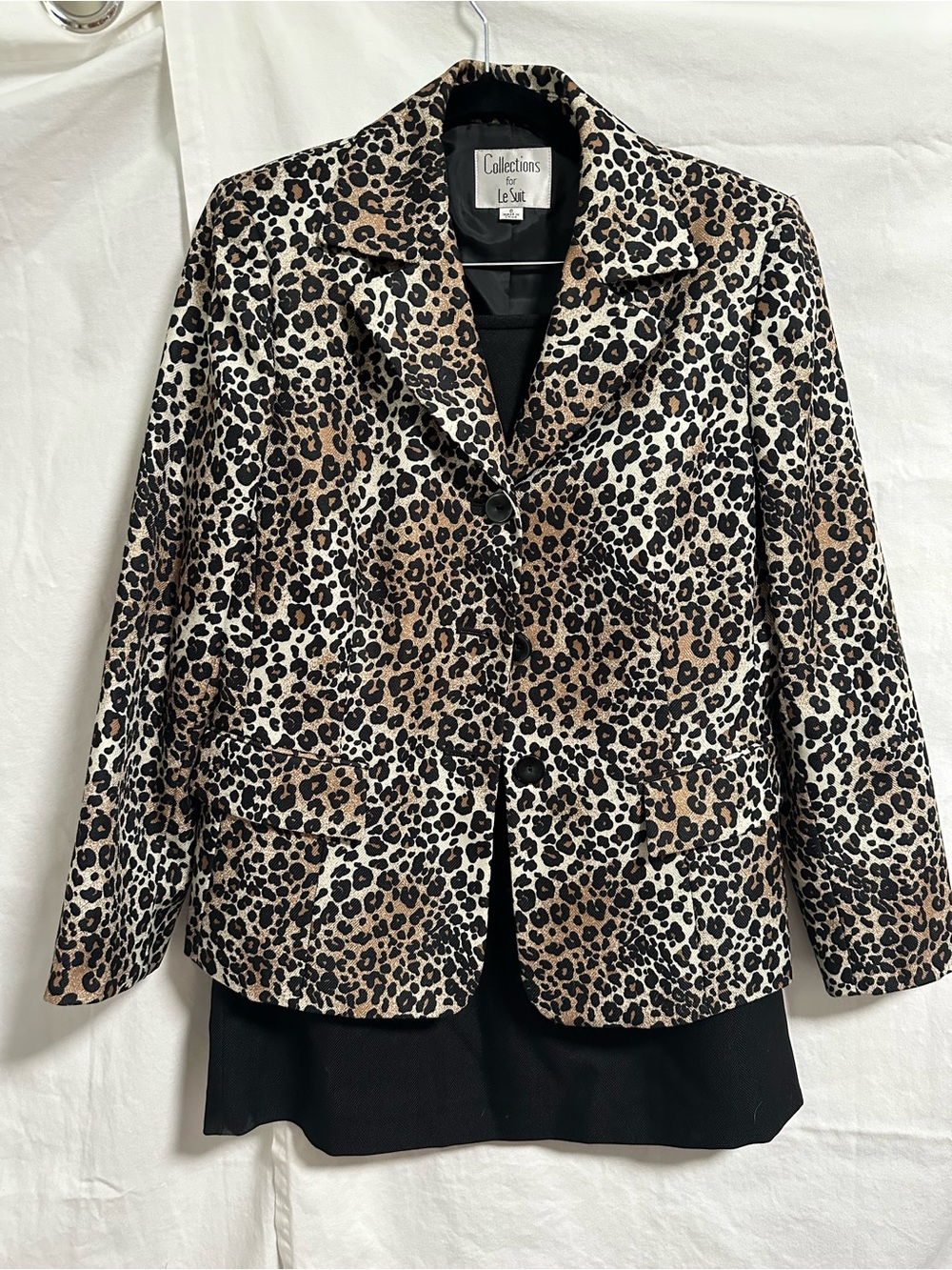 Le Suit Women's Leopard Print Blazer Jacket & Skirt - Tan/Black